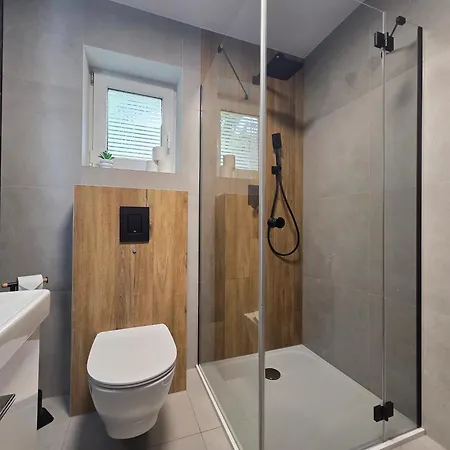 Eira - Self Check-in Apartmán